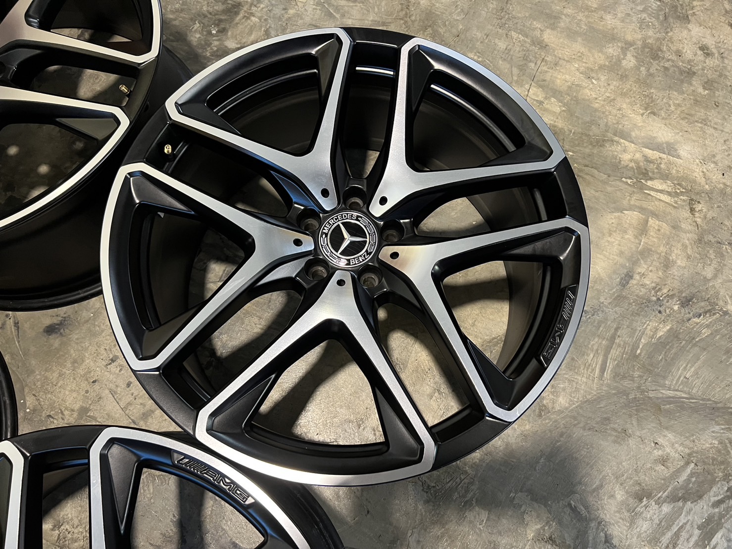 ล้อเบนซ์แท้ AMG FORGE GLE 63 W167 21" น้ำหนักเบา