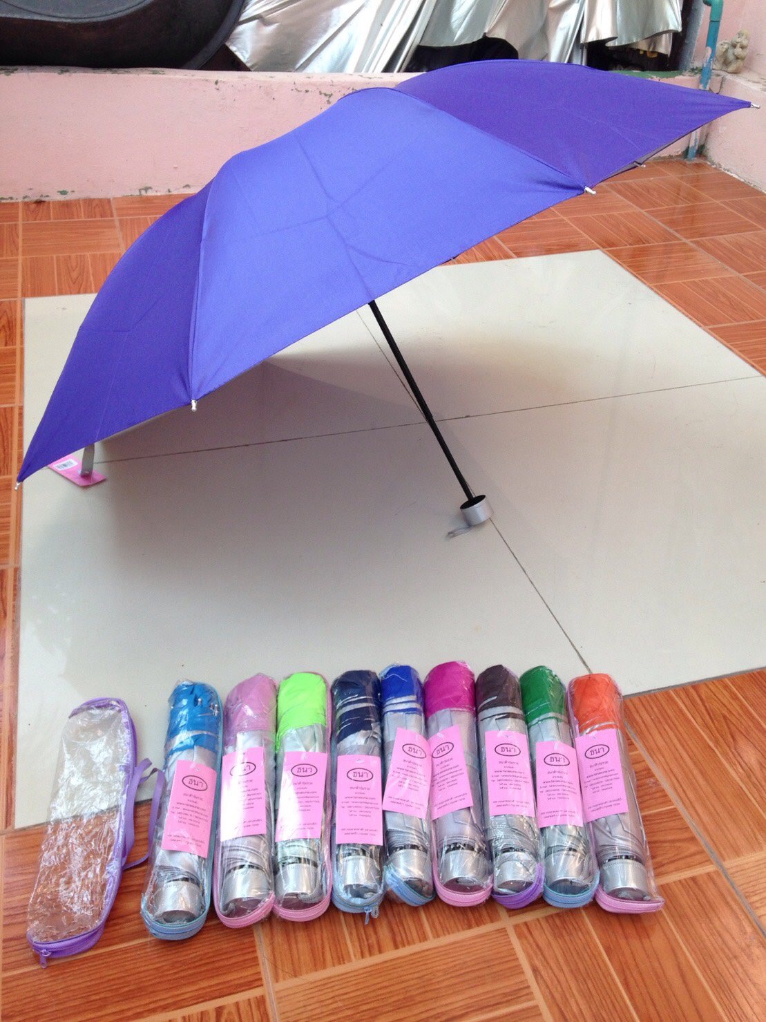 ร่มพับ3ตอนกระเป๋าแพค100คัน