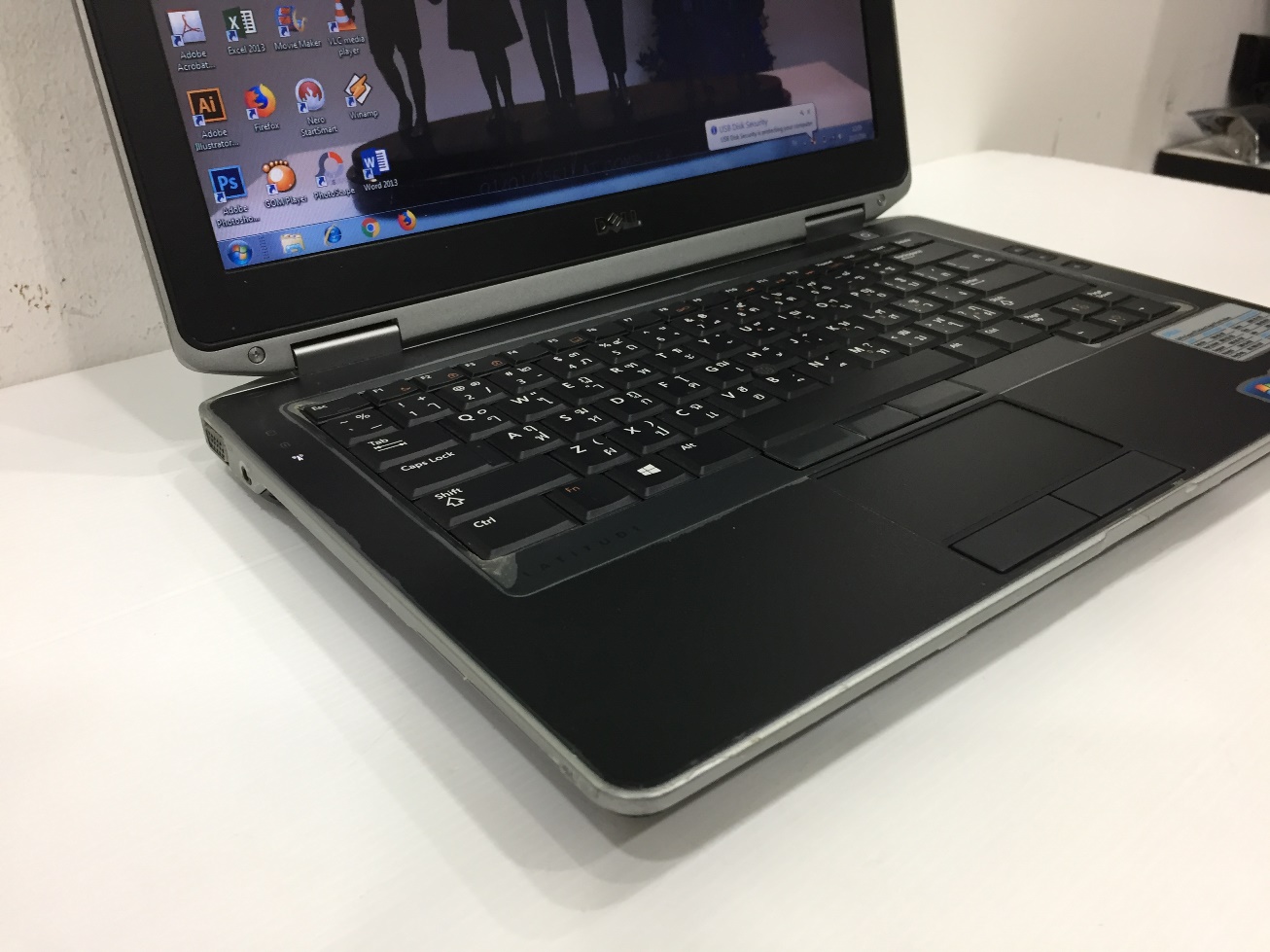 DELL Latitude E6330