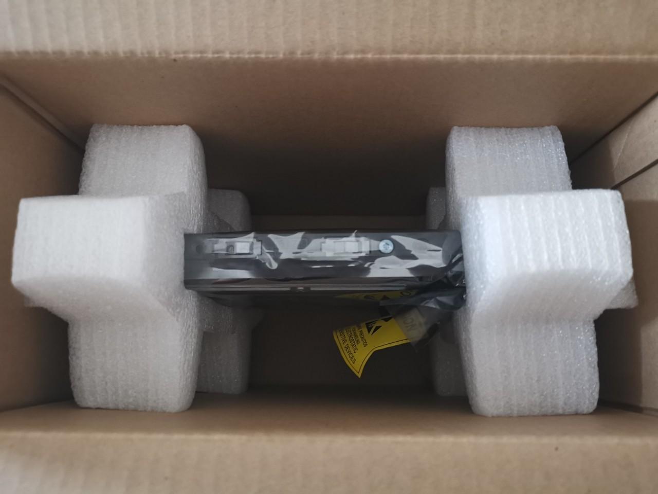 SAS IBM 300GB SAS 15K 3.5 Hot Swap 43X0802 43X0805 ใหม่ พร้อมกล่อง มาพร้อม Tray