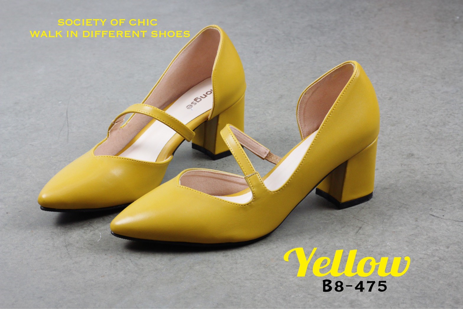 รองเท้าคัทชูส้นเตี้ยแต่งสายคาด (สีเขียว)