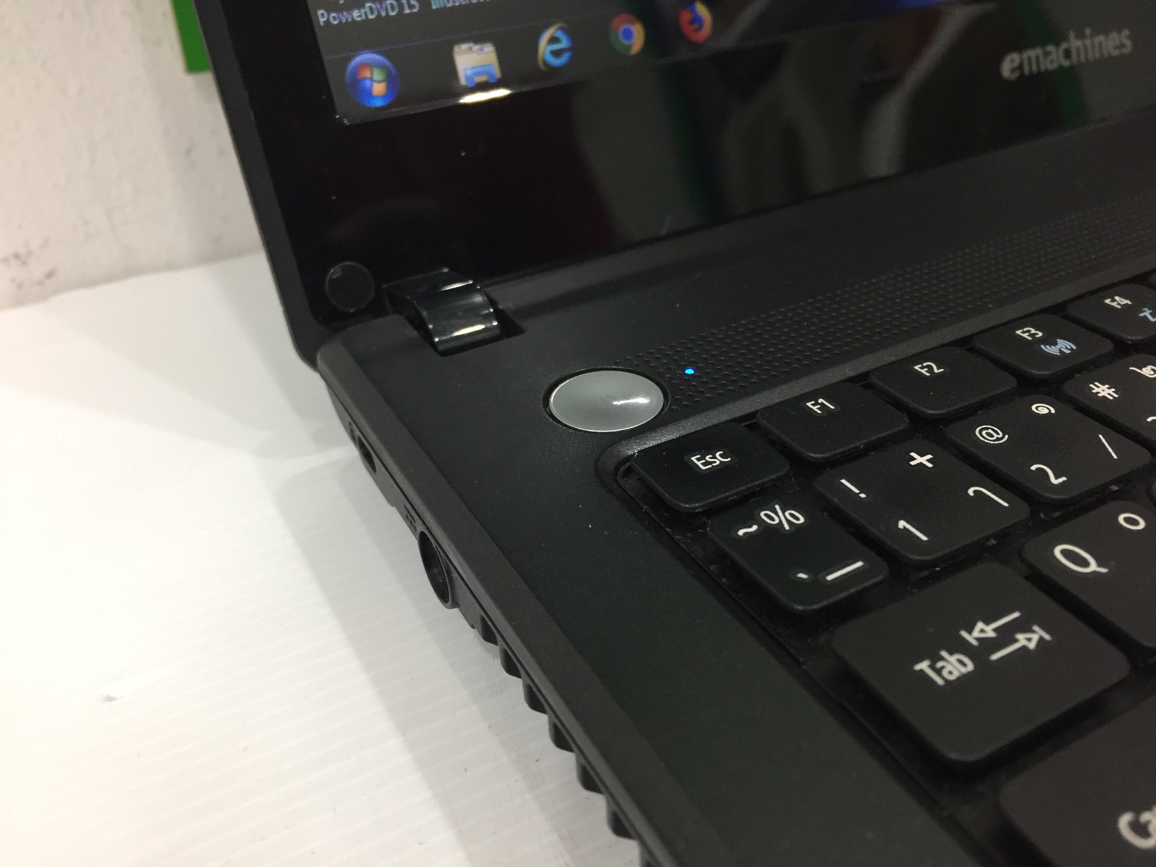 ACER eMachines D732G