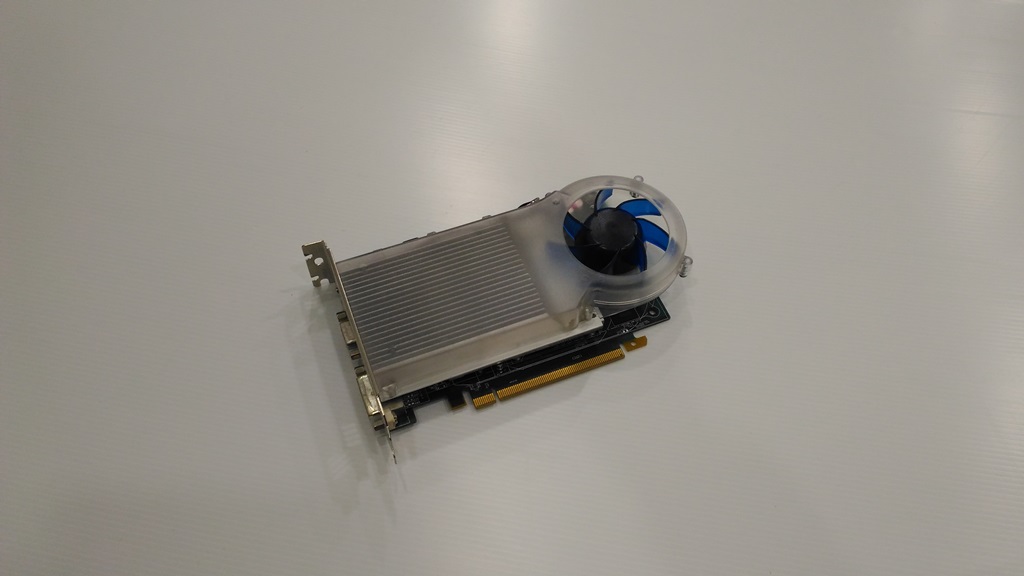HIS HD6670 1GB. DDR-5