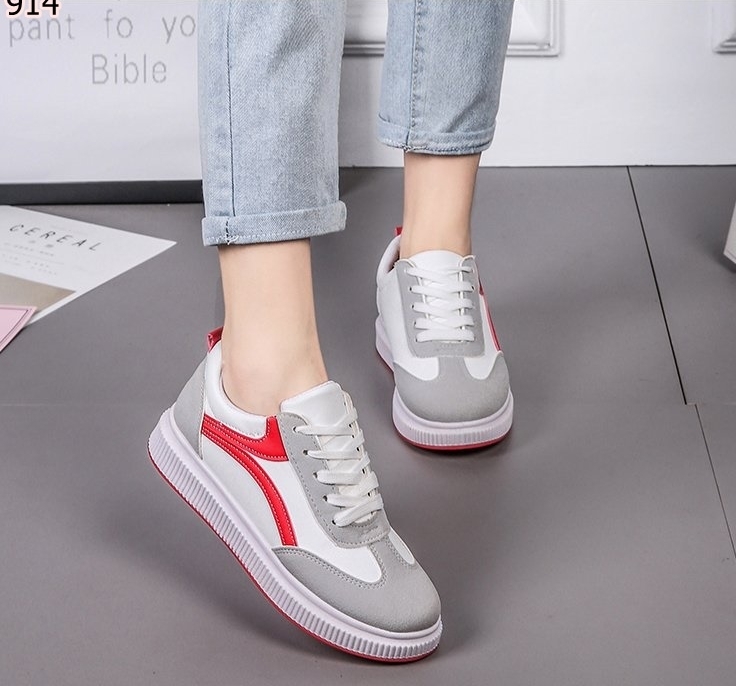 รองเท้าผ้าใบแฟชั่นลาย Sport เรียบ (สีดำ)