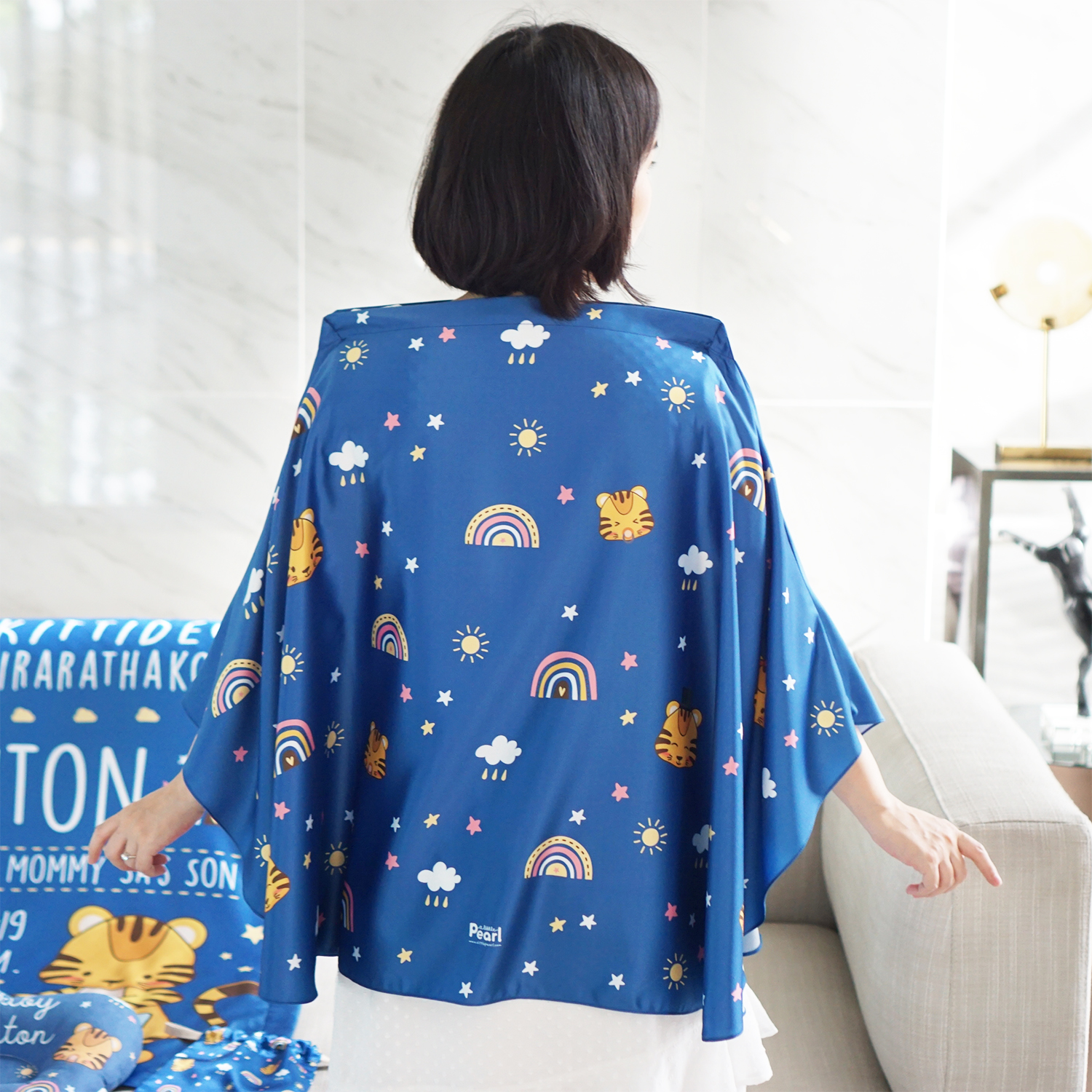 ผ้าคลุมให้นม สั่งทำใส่ชือ ลาย Tiger - Dark Blue