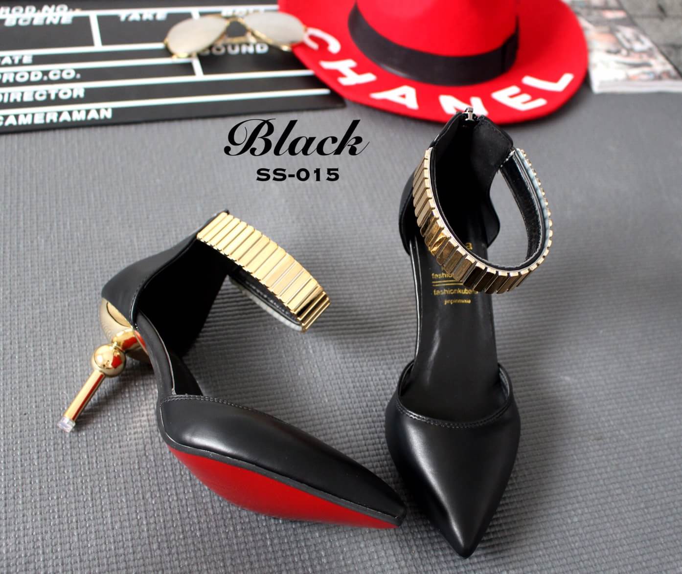 รองเท้าส้นเข็มแต่งทอง (สีชมพู)