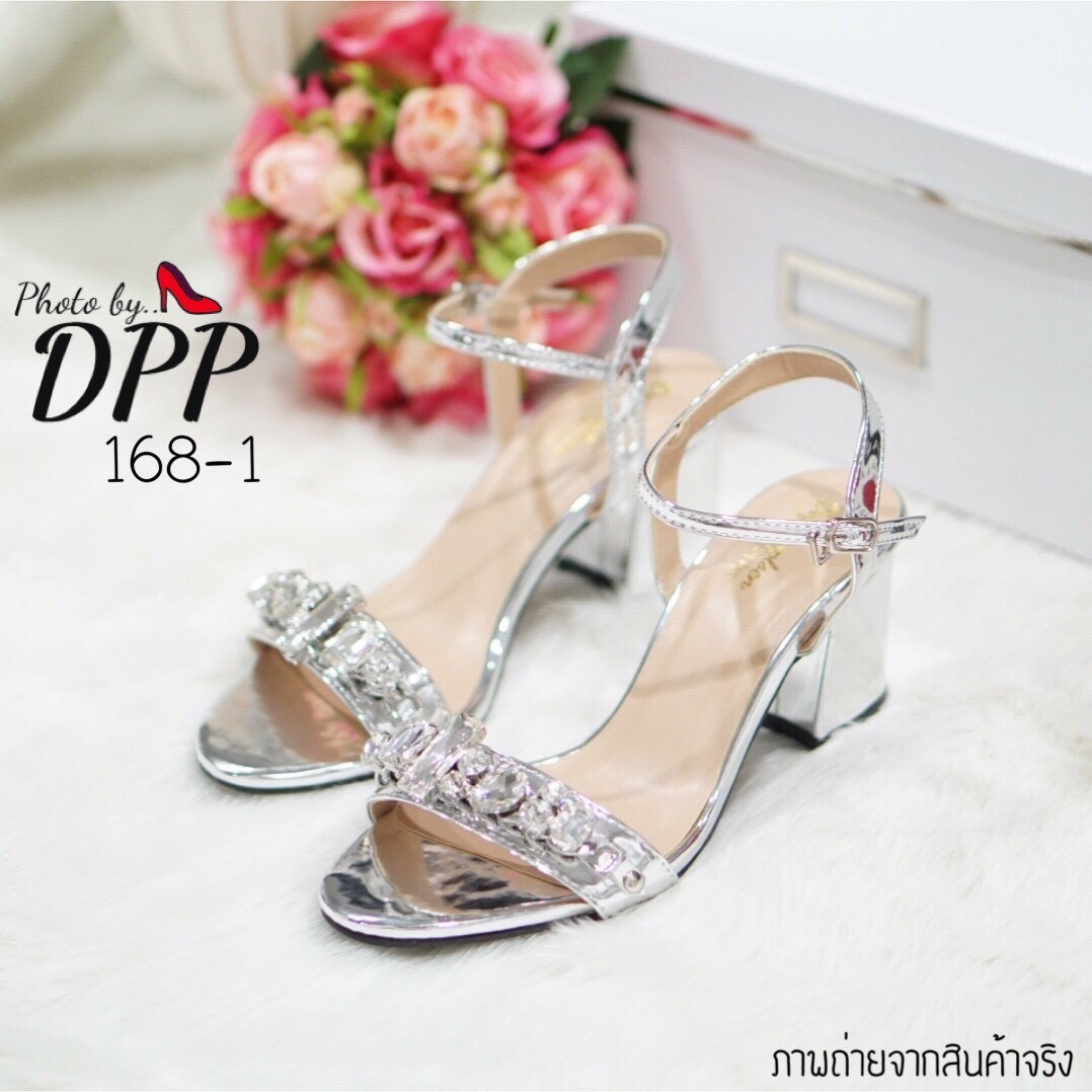 รองเท้าส้นตันสไตล์ MIU MIU (สีขาว)