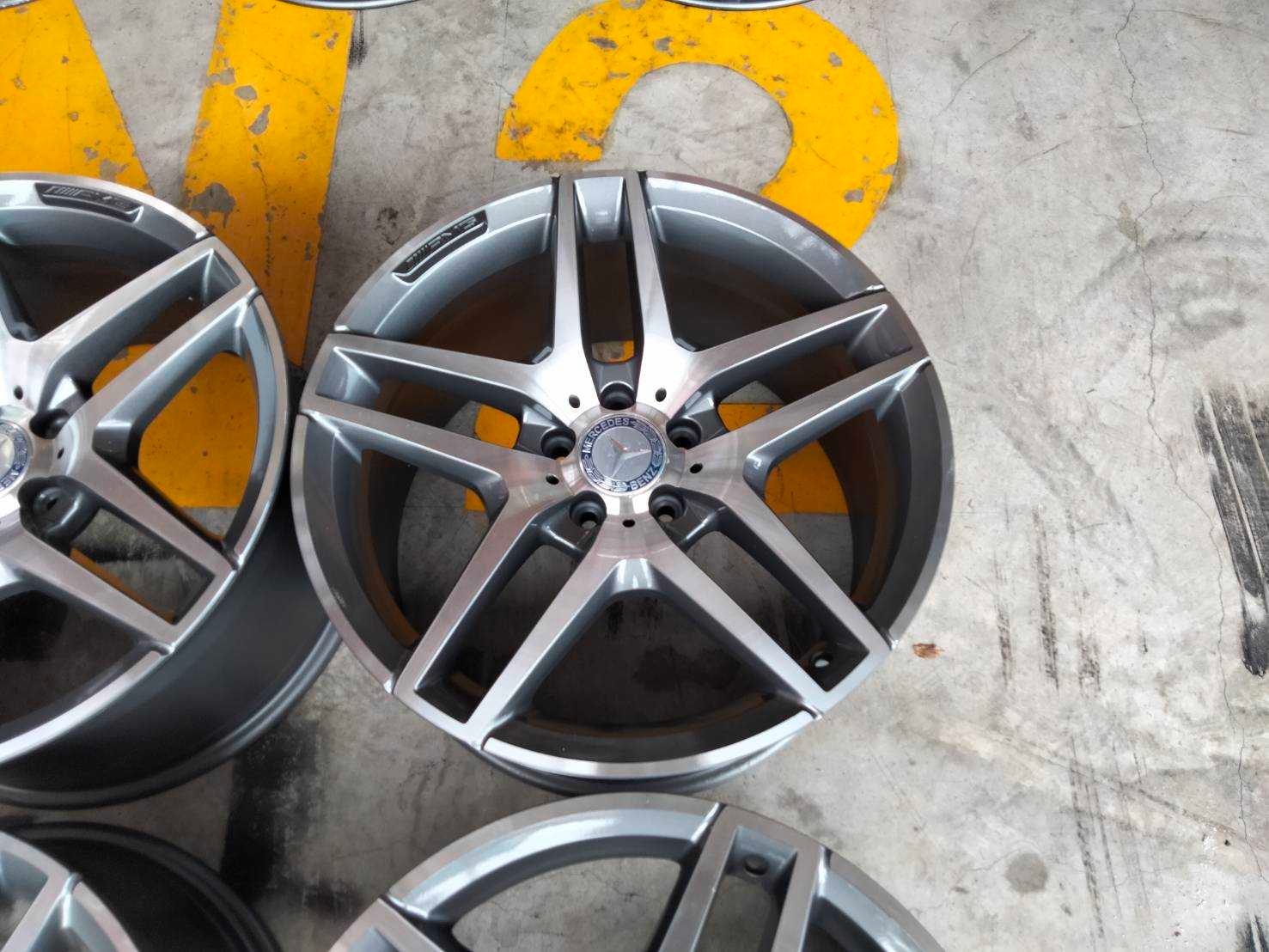 ล้อเบนซ์แท้ AMG W222 ST4 NEW 19" สภาพสวยๆ