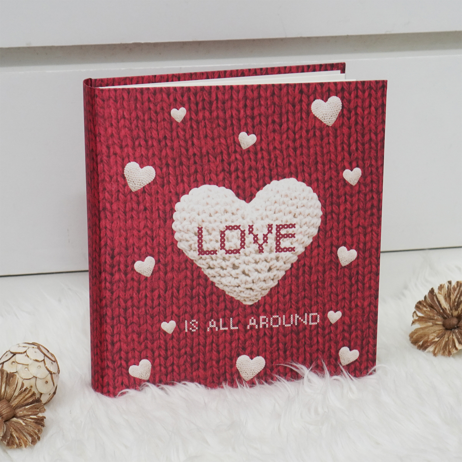 อัลบั้ม 200 รูป (5x7") แบบพร้อมส่ง ลาย Knitted Heart - Red
