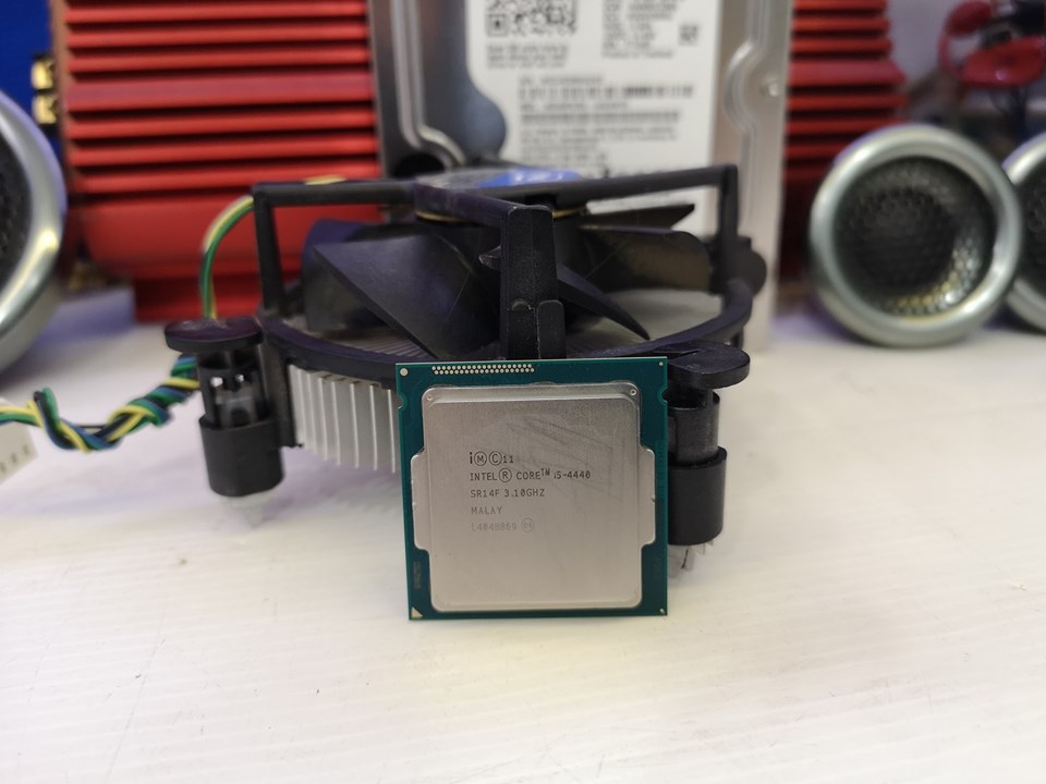 Intel® Core™ i5-4440 + พัดลมแกนทองแดงแท้