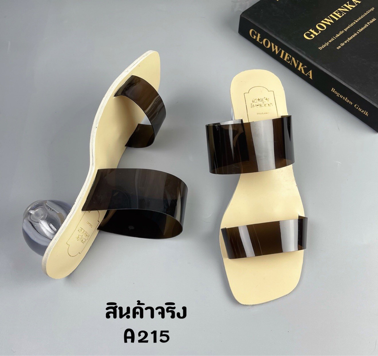 รองเท้าลำลองส้นแก้วกลม (สีน้ำตาล)