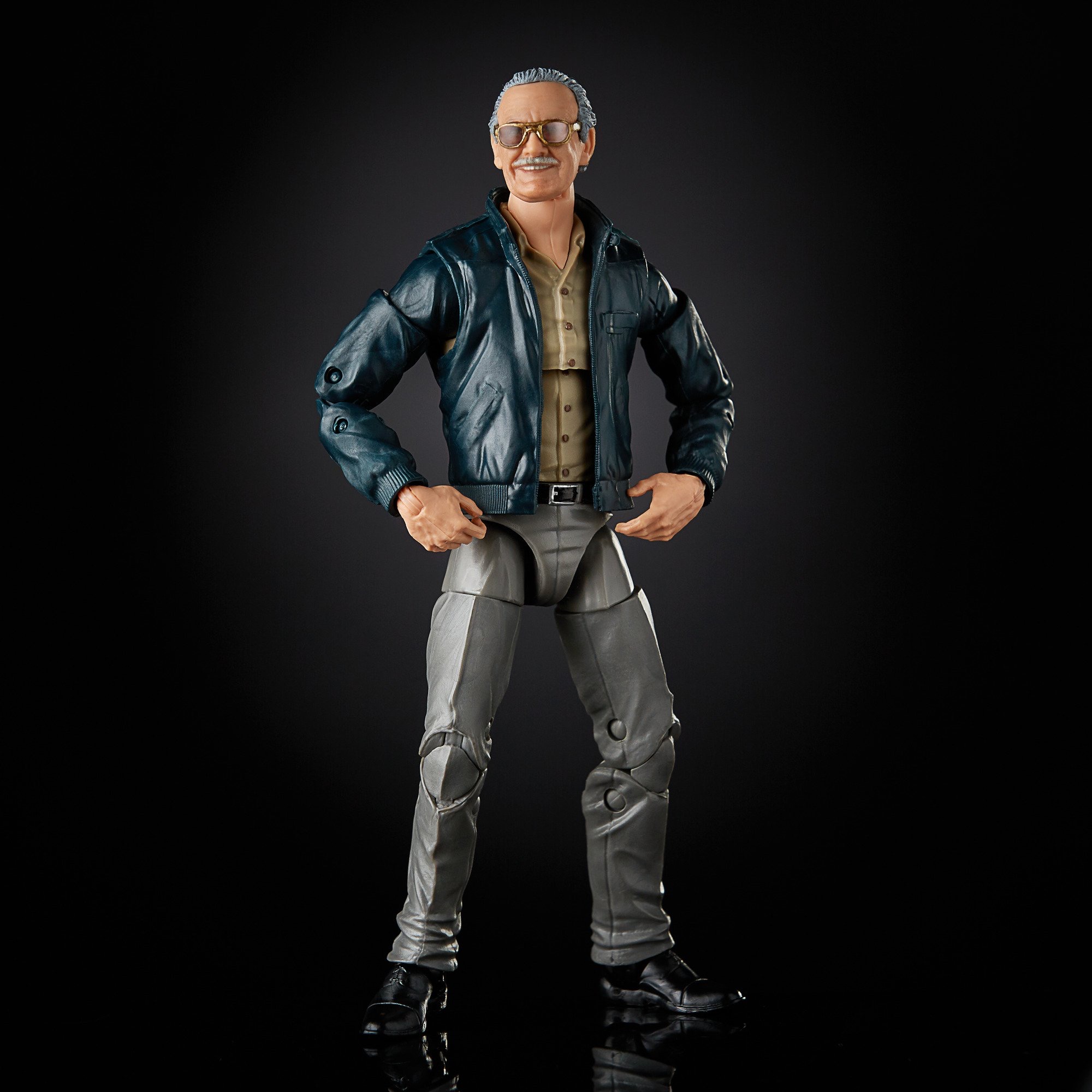 Hasbro Marvel Legends Series Stan Lee 6-inch Figure ฮาสโบร มาร์เวล เลเจนด์ ซีรี่ย์ส อเวนเจอร์ส หุ่นโมเดลฟิกเกอร์ สแตน ลี ขนาด6 นิ้ว ลิขสิทธิ์แท้