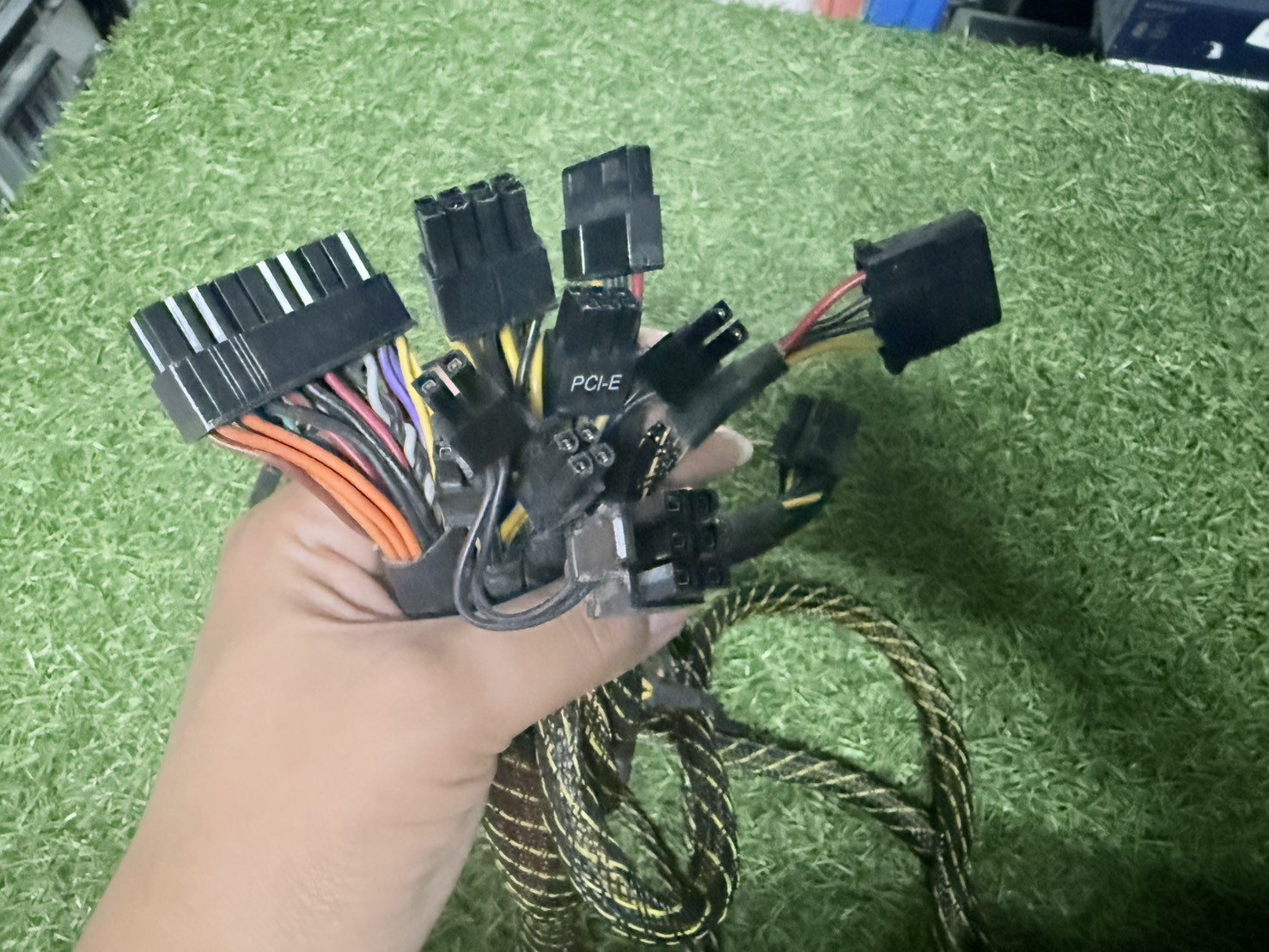 อุปกรณ์จ่ายไฟ POWER SUPPLY Cobra RX-1200AE-B 1200W สายตามรูป