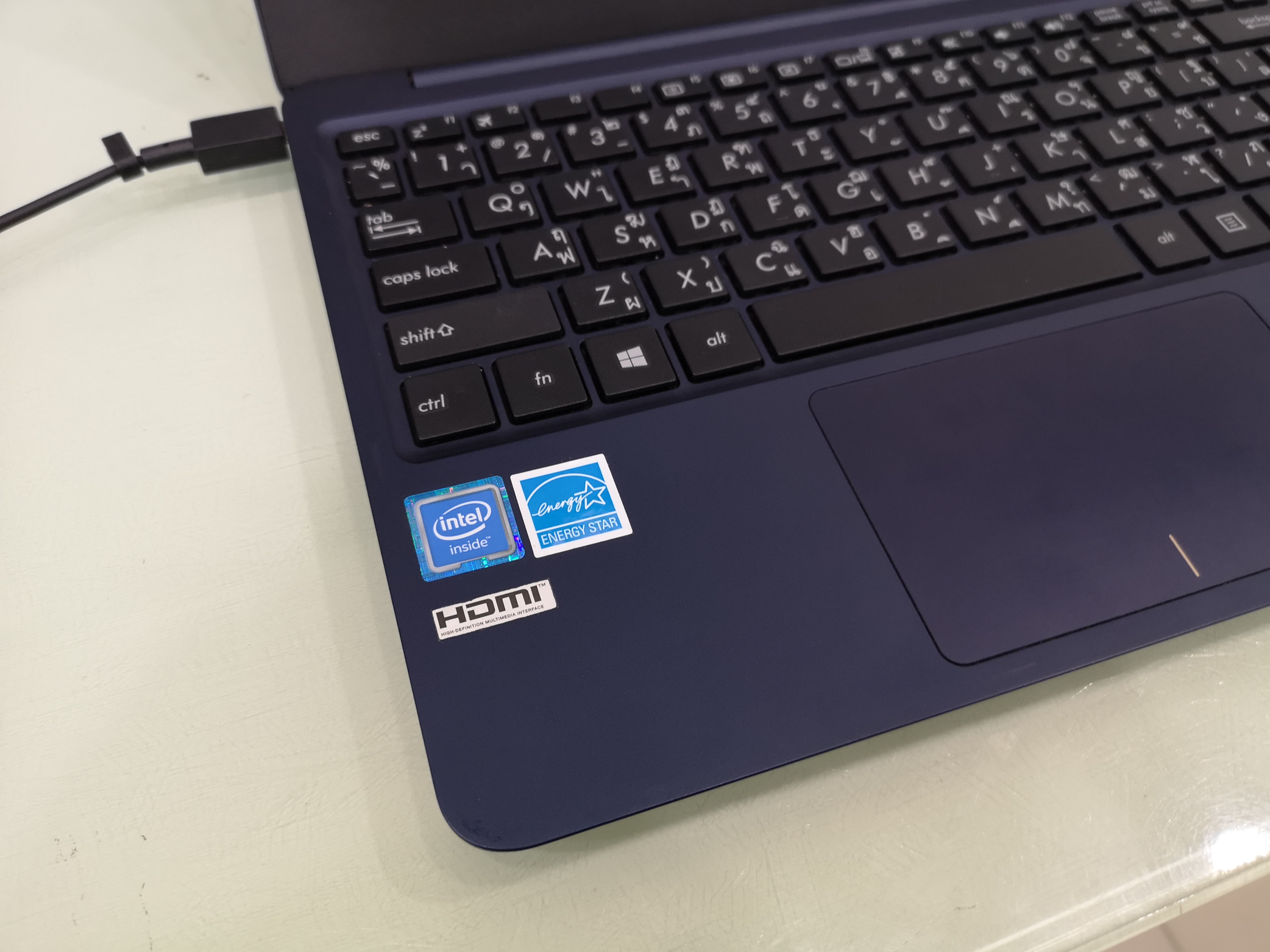 Asus VivoBook E200HA