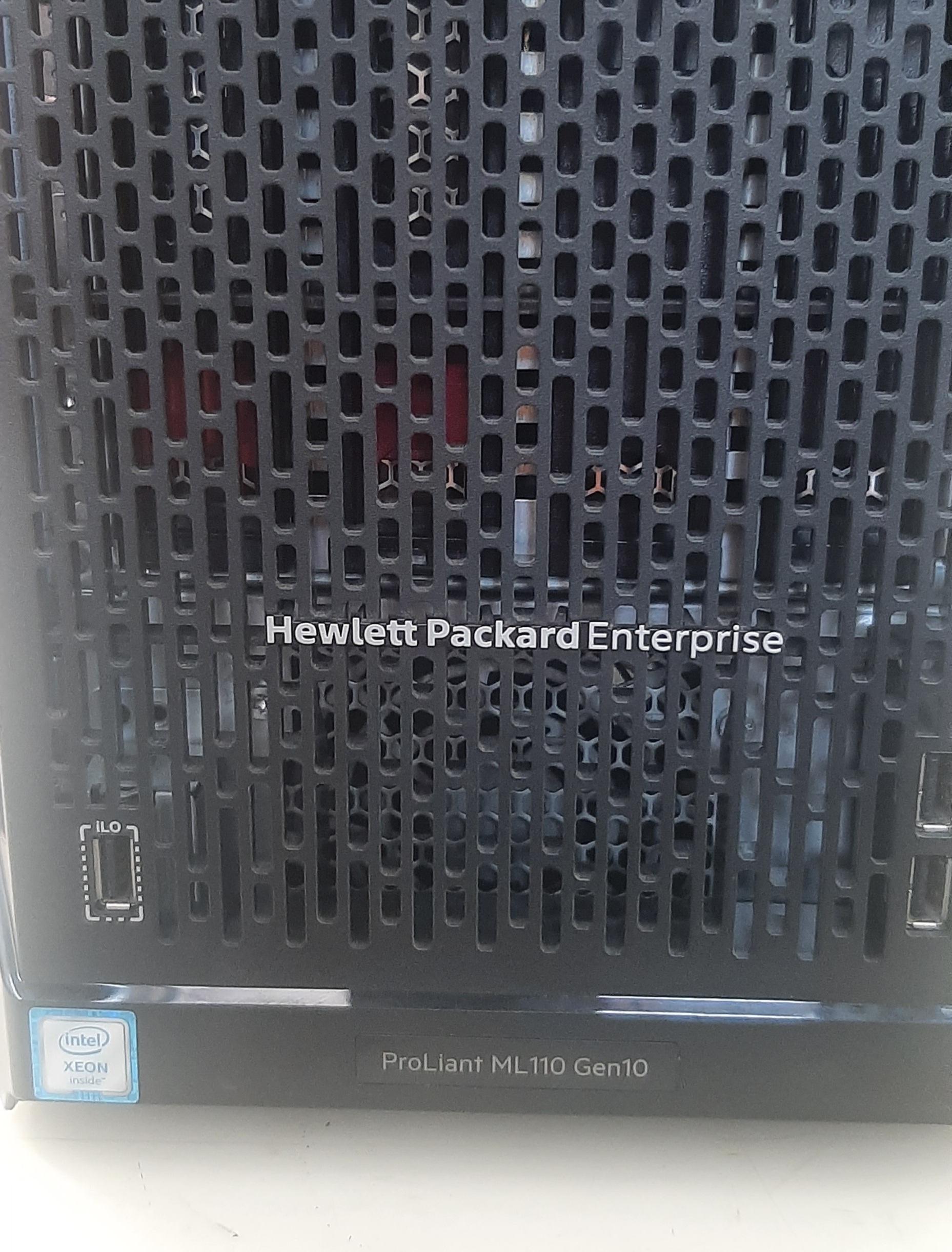 เซิร์ฟเวอร์มือสอง ประกันร้าน 1 เดือน HP ML110 Gen10 (Bronze 3106 Ram16GB HDD500GB x4)