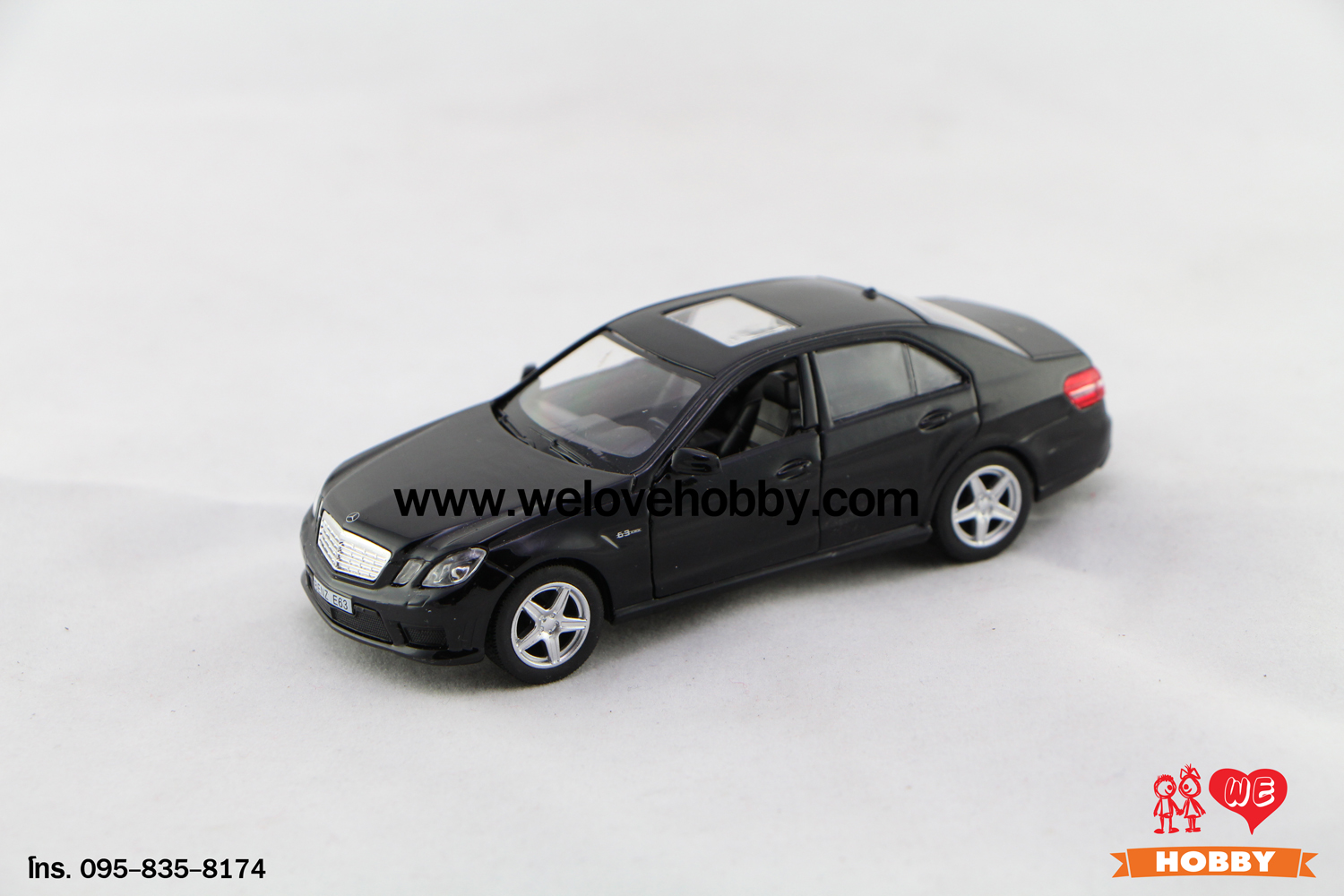 โมเดลรถ Mercedes-Benz E63 AMG สีดำ Black E-Class Scale 1:36