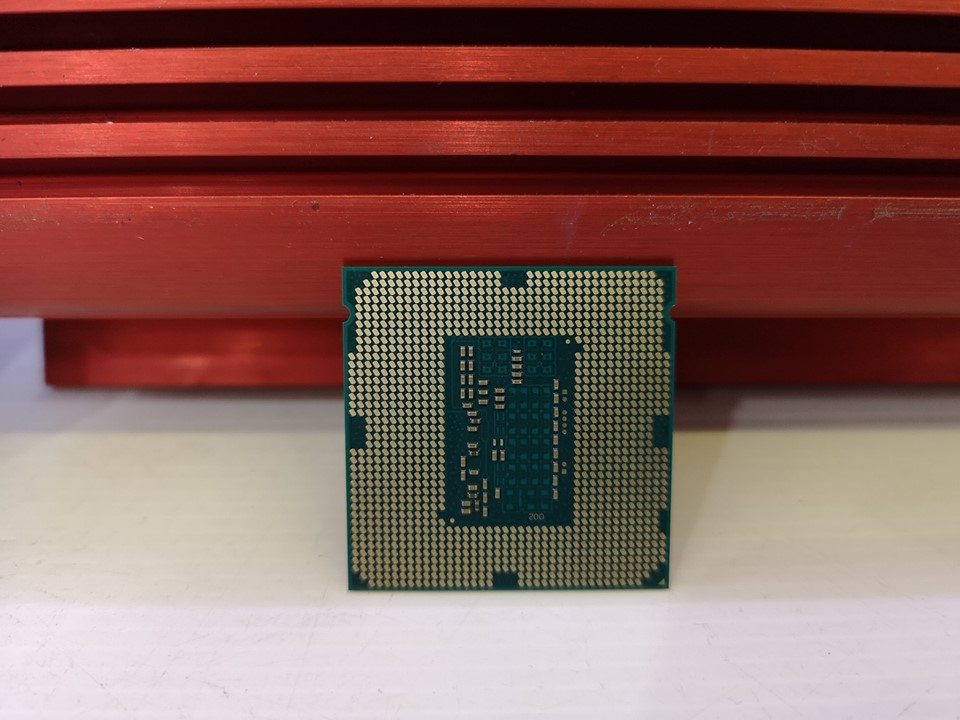 Intel® Core™ i5-4670 มีเฉพาะตัว