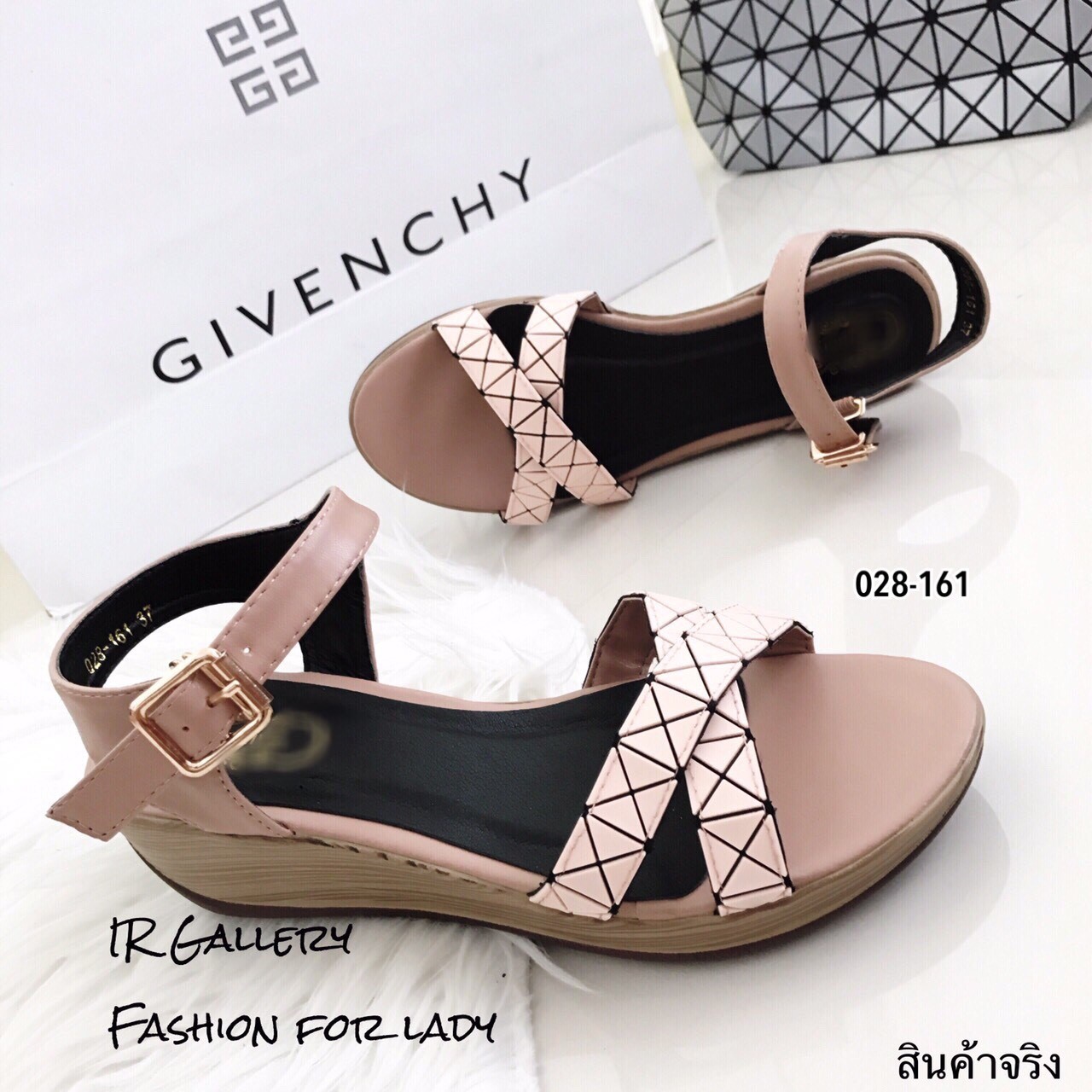 รองเท้าลำลองส้นเตารีดสไตล์ BaoBao (สีกากี)