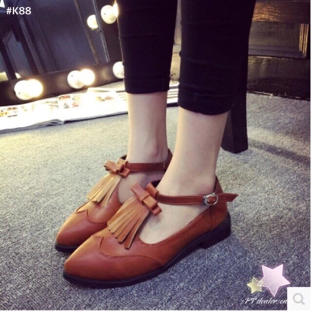 พร้อมส่ง : รองเท้าหนังทรง Oxford (สีน้ำตาล)