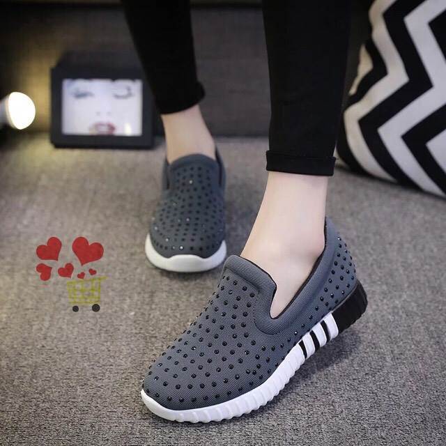 รองเท้า Zara Chunky (สีเทา)