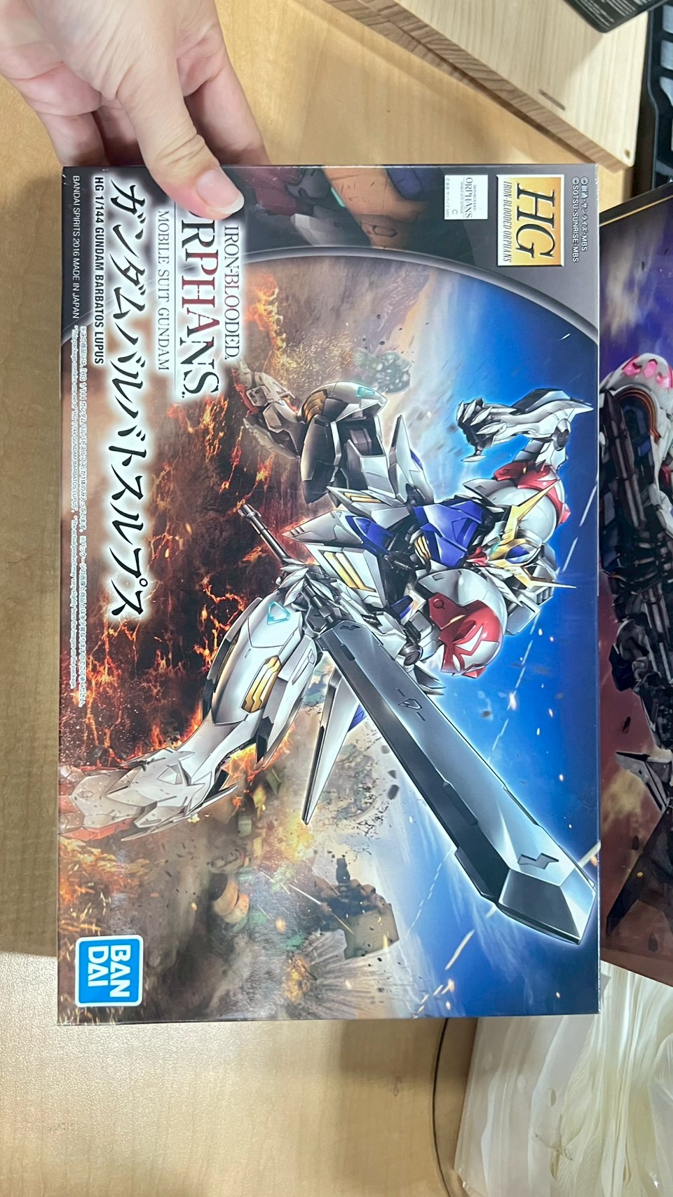 กันดั้ม กันพลา BANDAI HG IBO 1/144 Gundam Barbatos Lupus