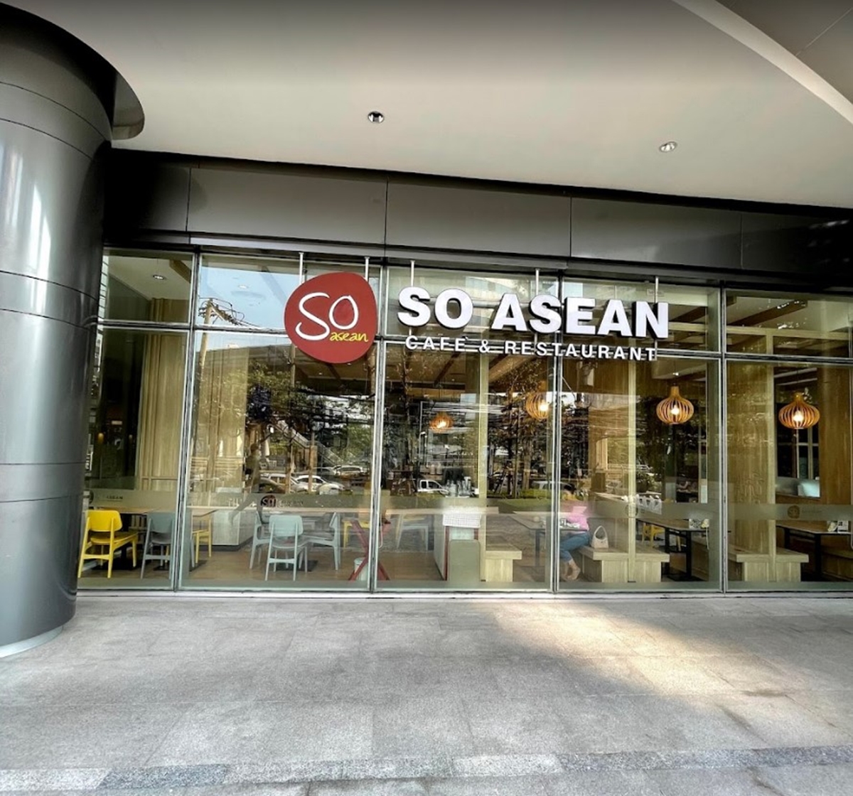 Empire Tower sathorn bangkok สำนักงานให้เช่าย่านสาทร ใกล้สถานีรถไฟฟ้า BTS ช่องนนทรี เพียง 300 เมตร