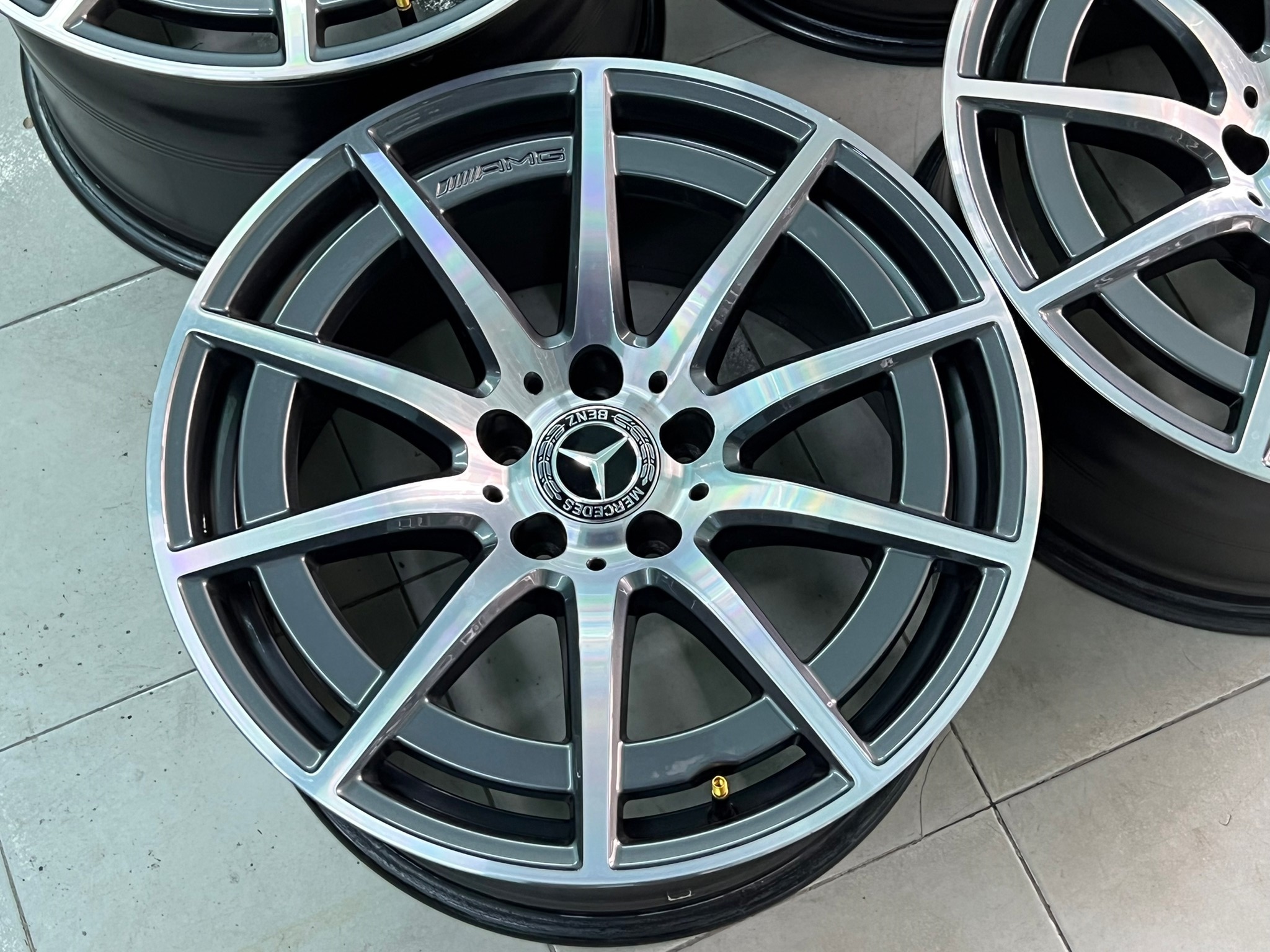 ล้อเบนซ์แท้ C-Class W205 C63 AMG Coupe 18″