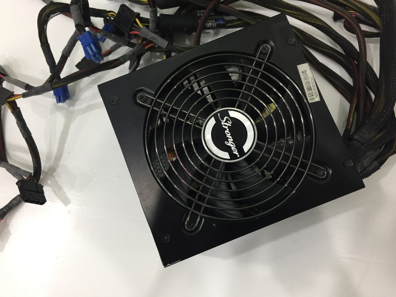 Scythe Stronger 700W 80 PLUS
