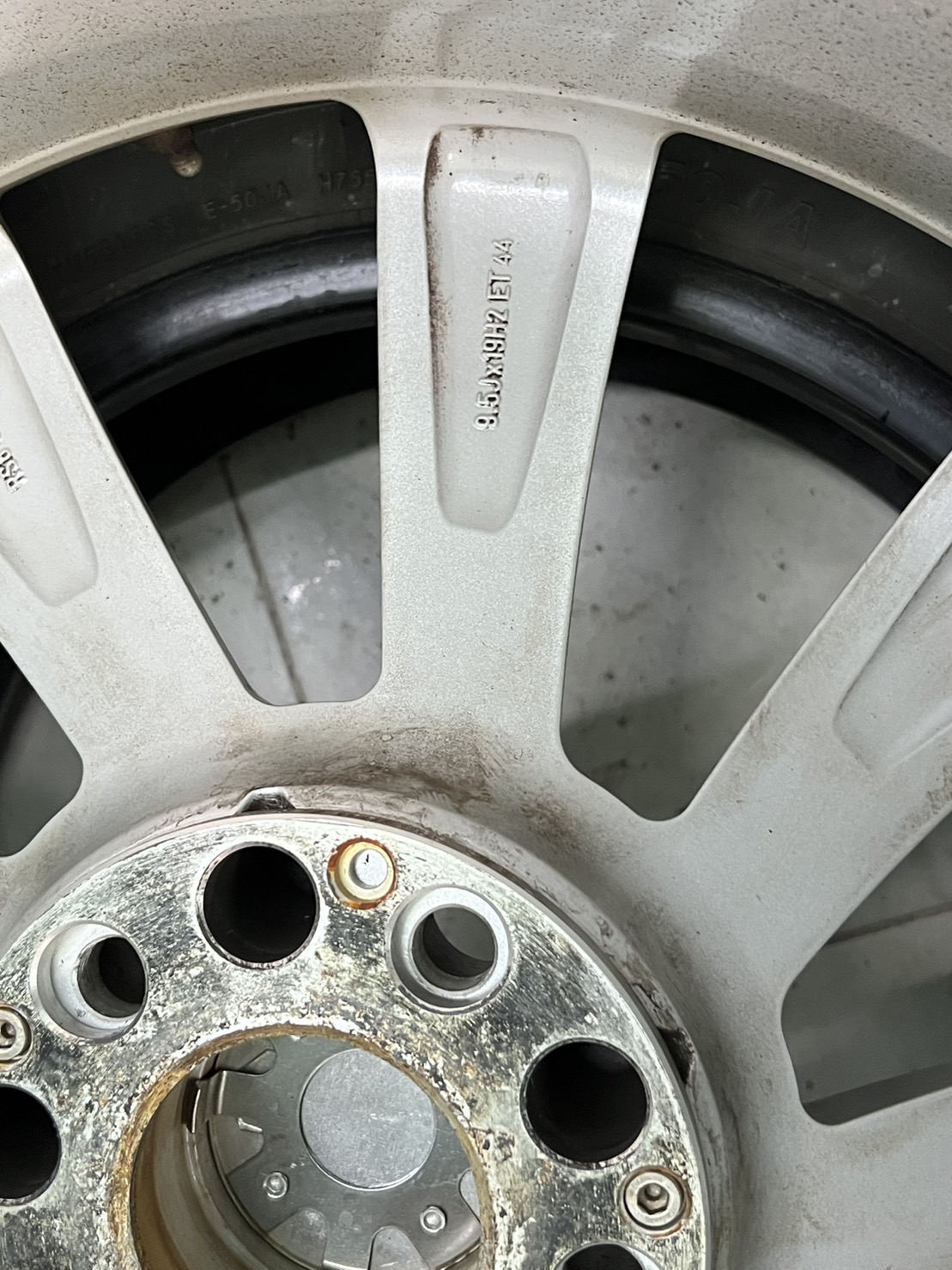 ล้อเบนซ์แท้ lorinser RS8 19" สภาพเดิมไม่ซ่อม