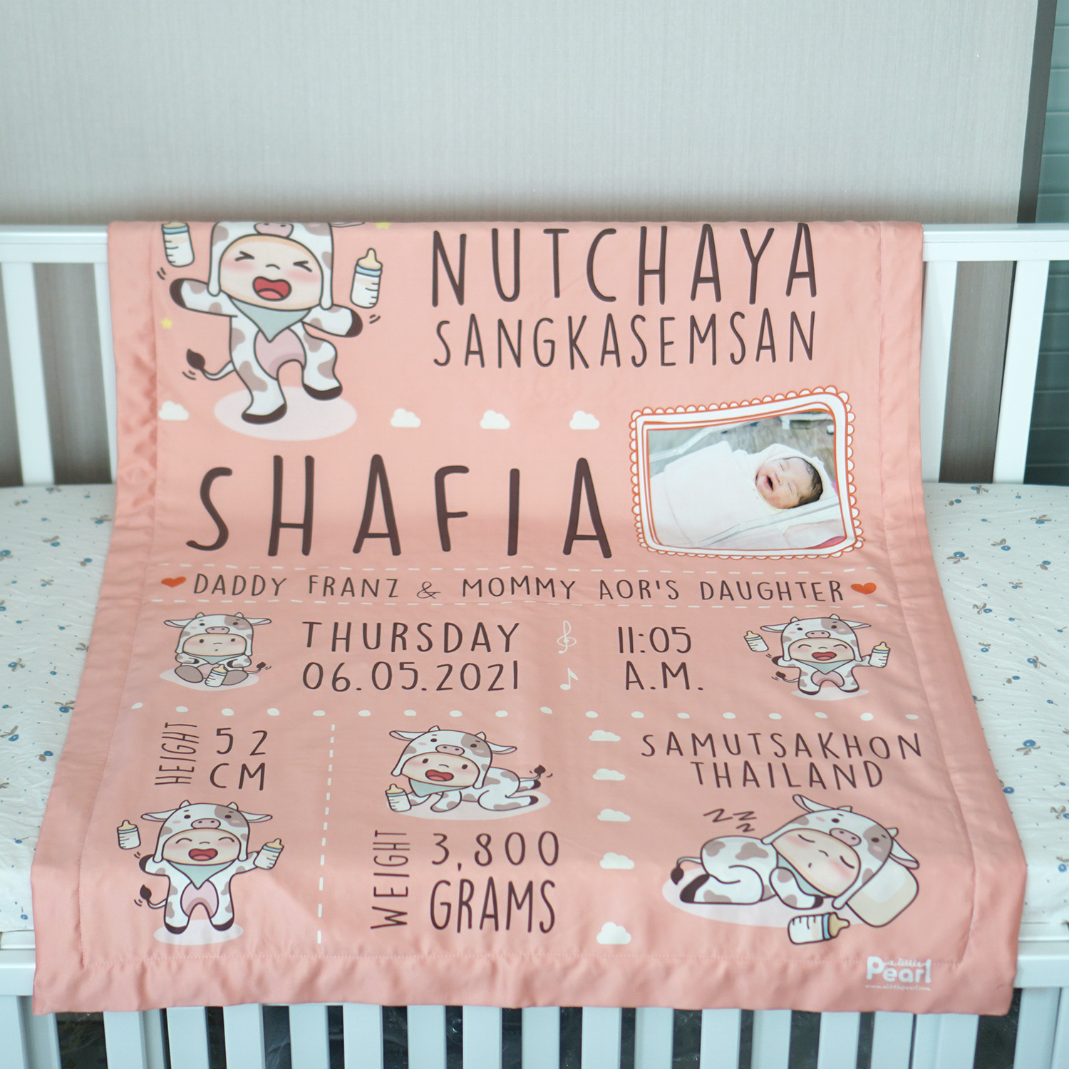 ผ้าห่มเด็ก ใส่ประวัติแรกเกิด ลาย Cow2 - Peach + เพิ่มรูปถ่าย
