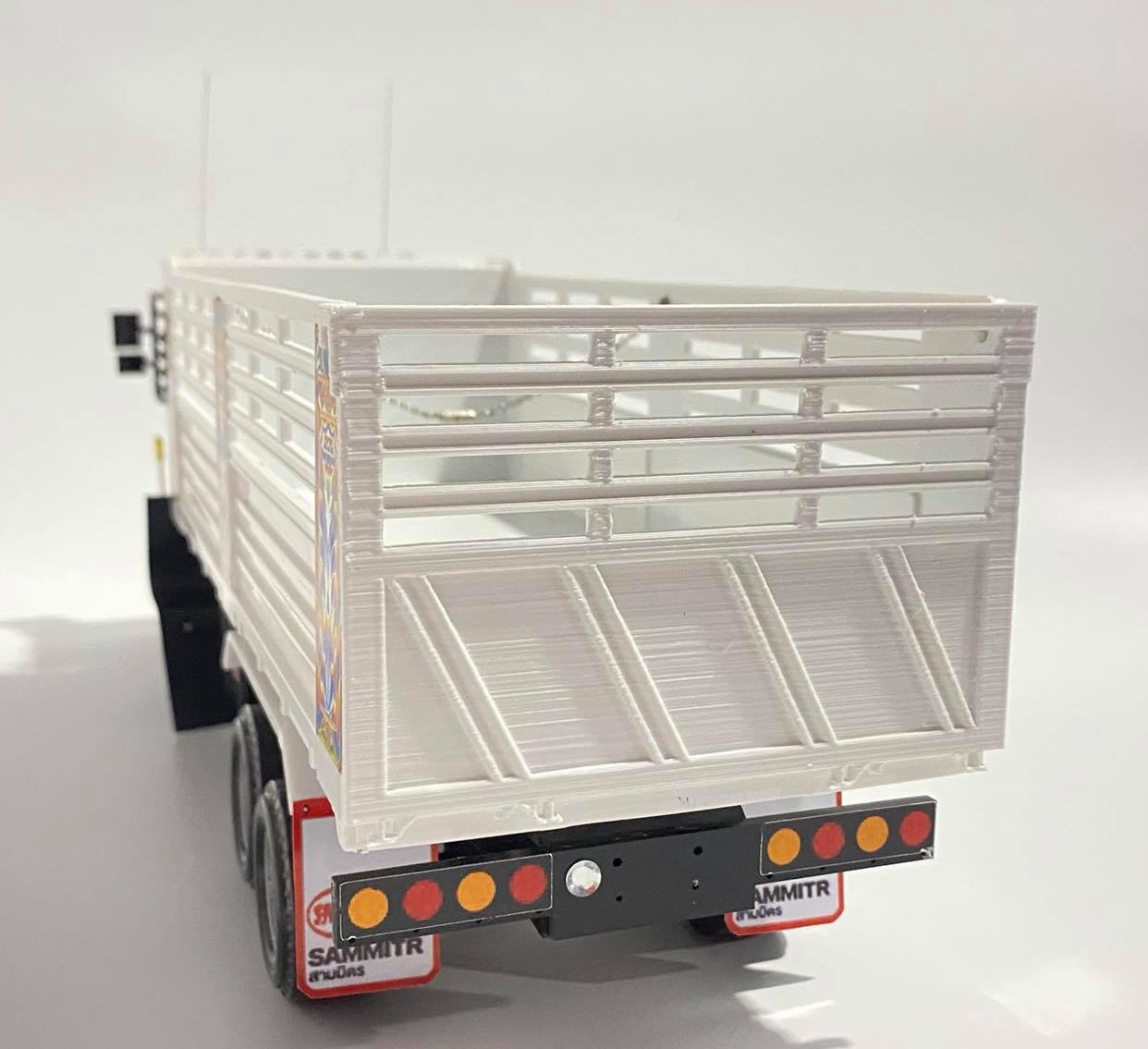 ฝาท้าย พลาสติก 3 ดี