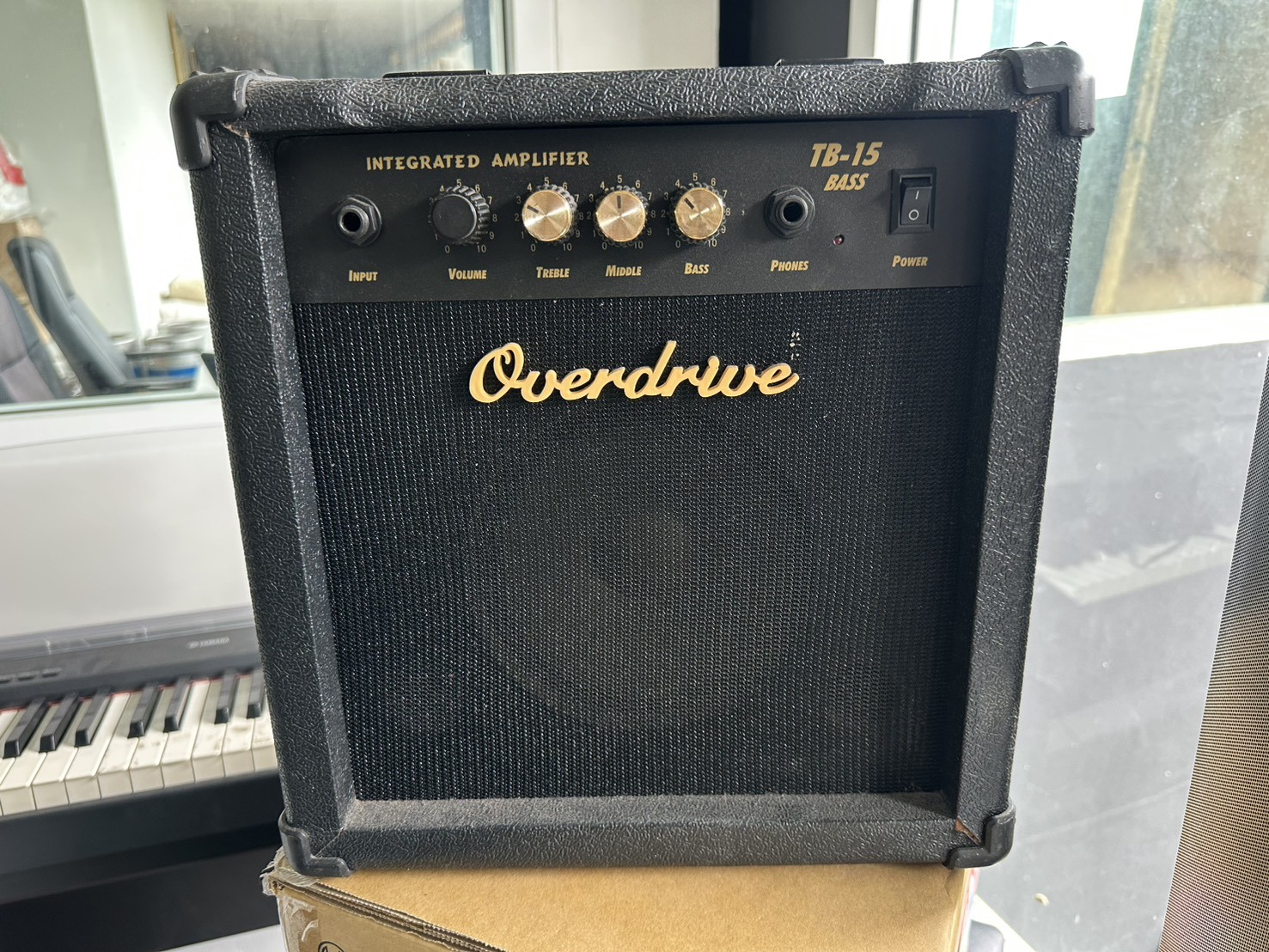 แอมป์เบส Overdrive B-15