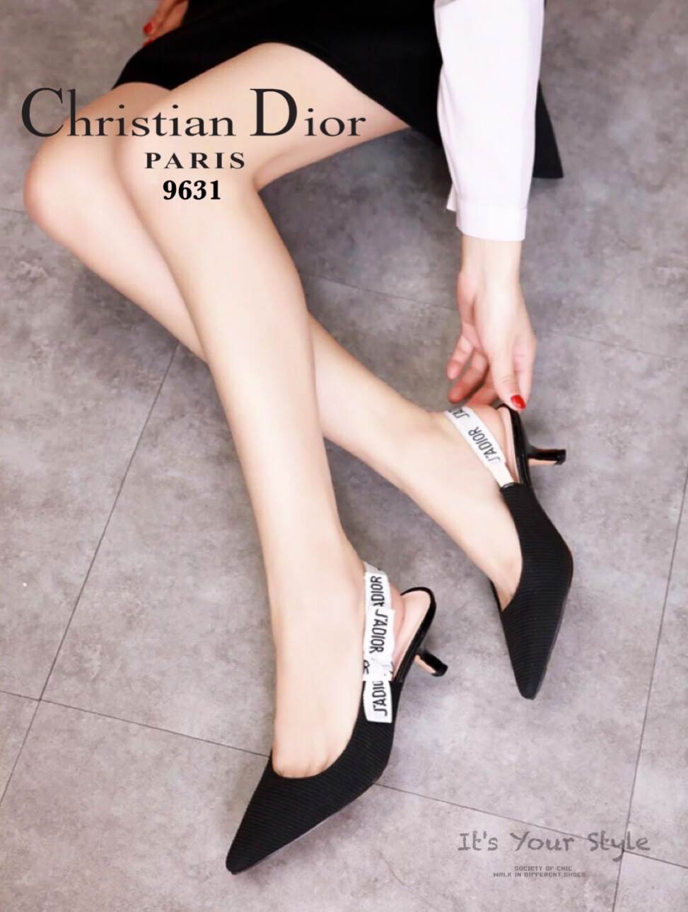 รองเท้าคัทชูรัดส้นสไตล์ Dior (สีชมพู)