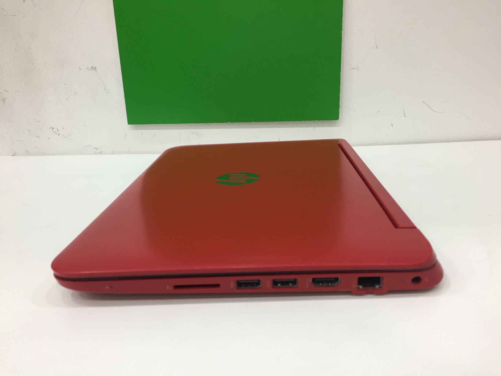 HP PAVILION 11-n026TU ทัชสกรีน