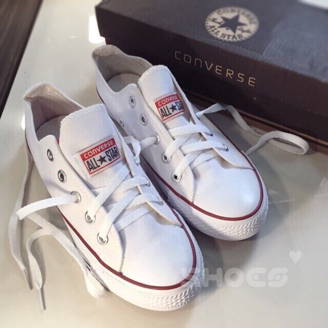 พร้อมส่ง : รองเท้าผ้าใบ Converse (สีขาว)