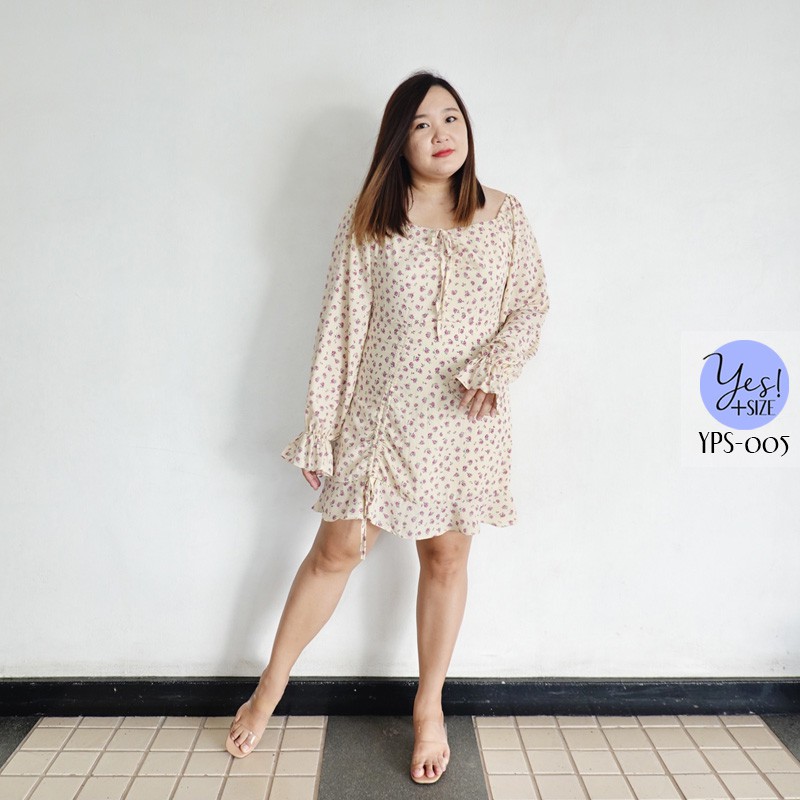 ชุดเดรสสั้นแขนยาว สาวอวบ อก 40-46 นิ้ว สีครีมอมเหลือง ลายดอกไม้สีม่วง YPS-005
