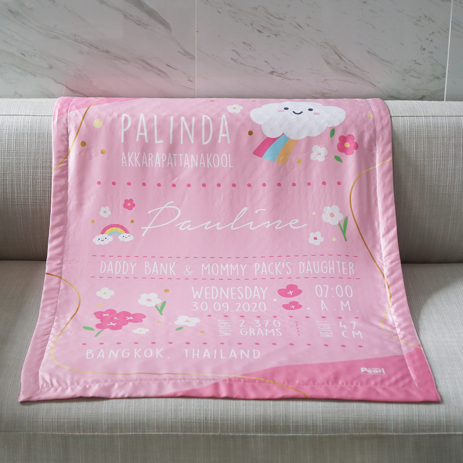 ผ้าห่มเด็ก ใส่ประวัติแรกเกิด ลาย Flower and Rainbow - Pink