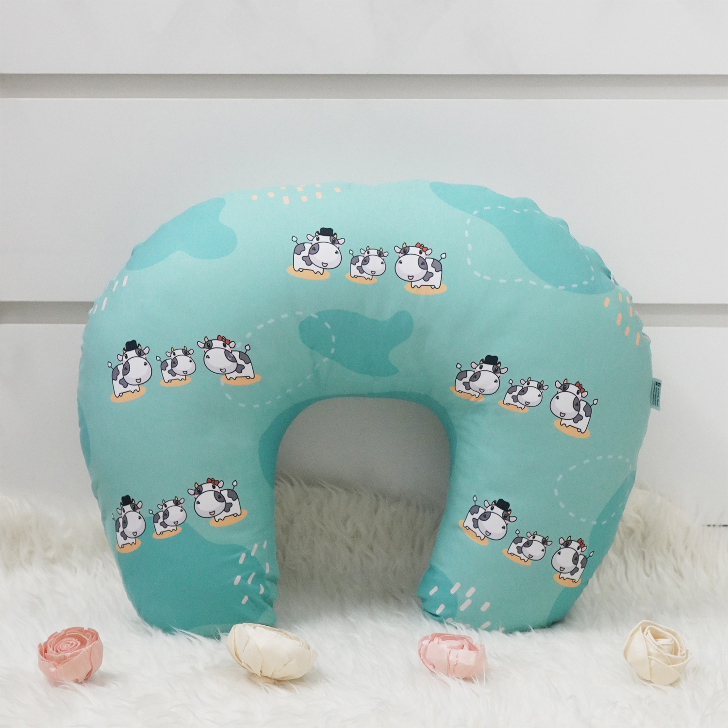 หมอนรองให้นม สั่งทำใส่ชื่อ ลาย Cow1 - Mint