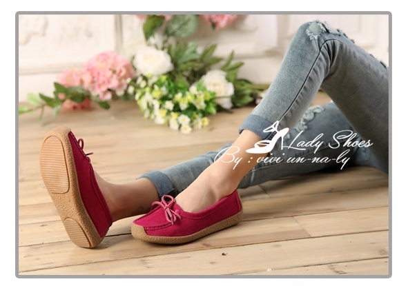รองเท้าผ้าใบสไตล์ Casual (สีบานเย็น)