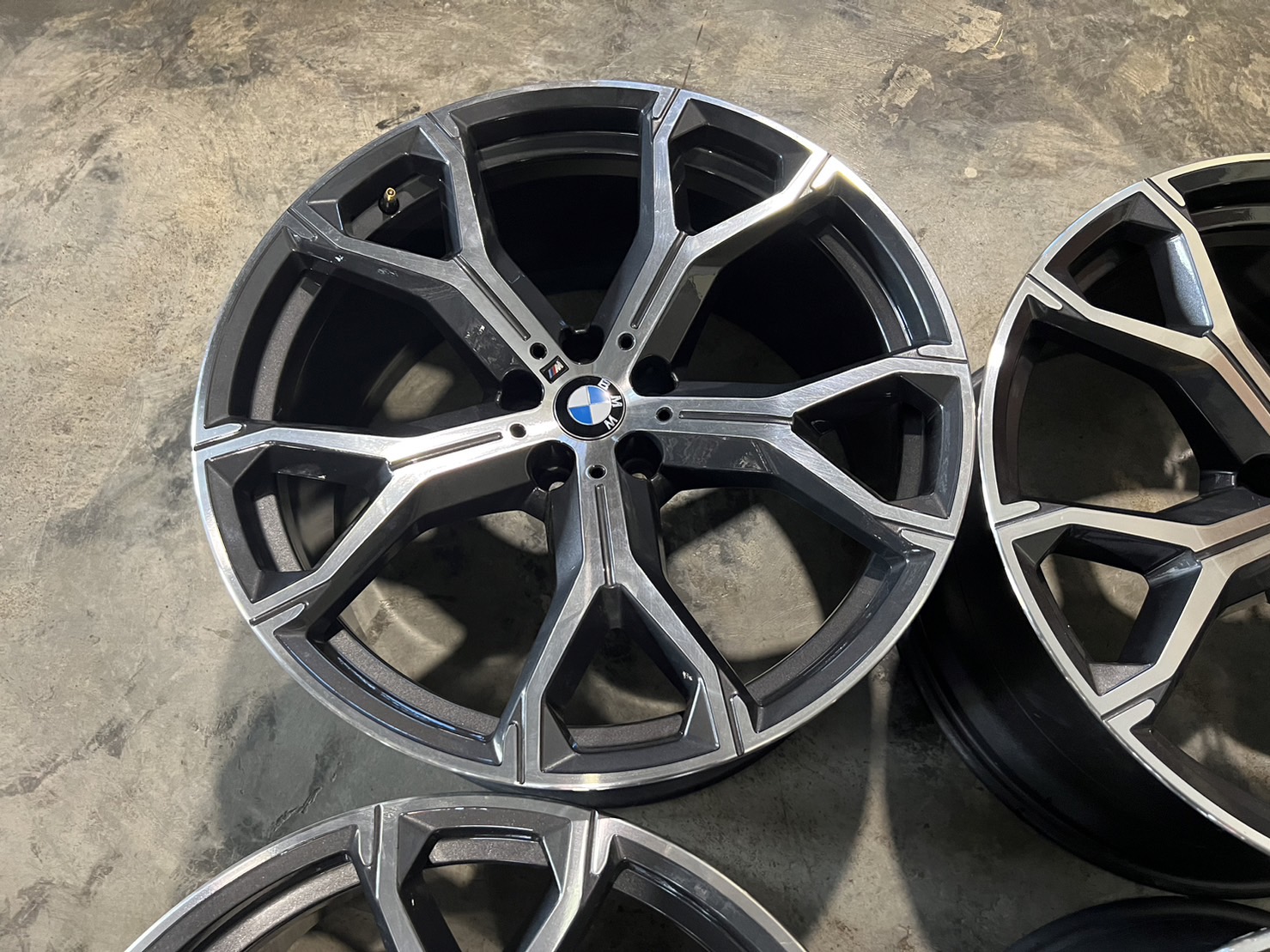 ล้อแท้ BMW X5 (G05) ขอบ 21"