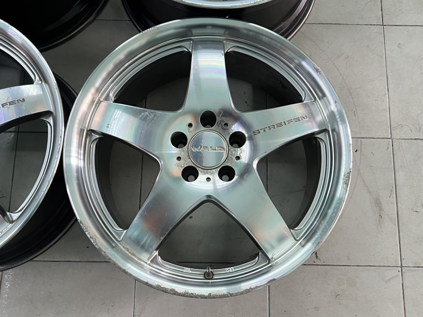 ล้อแท้เบนซ์ WALD streifen 19" ตามสภาพ