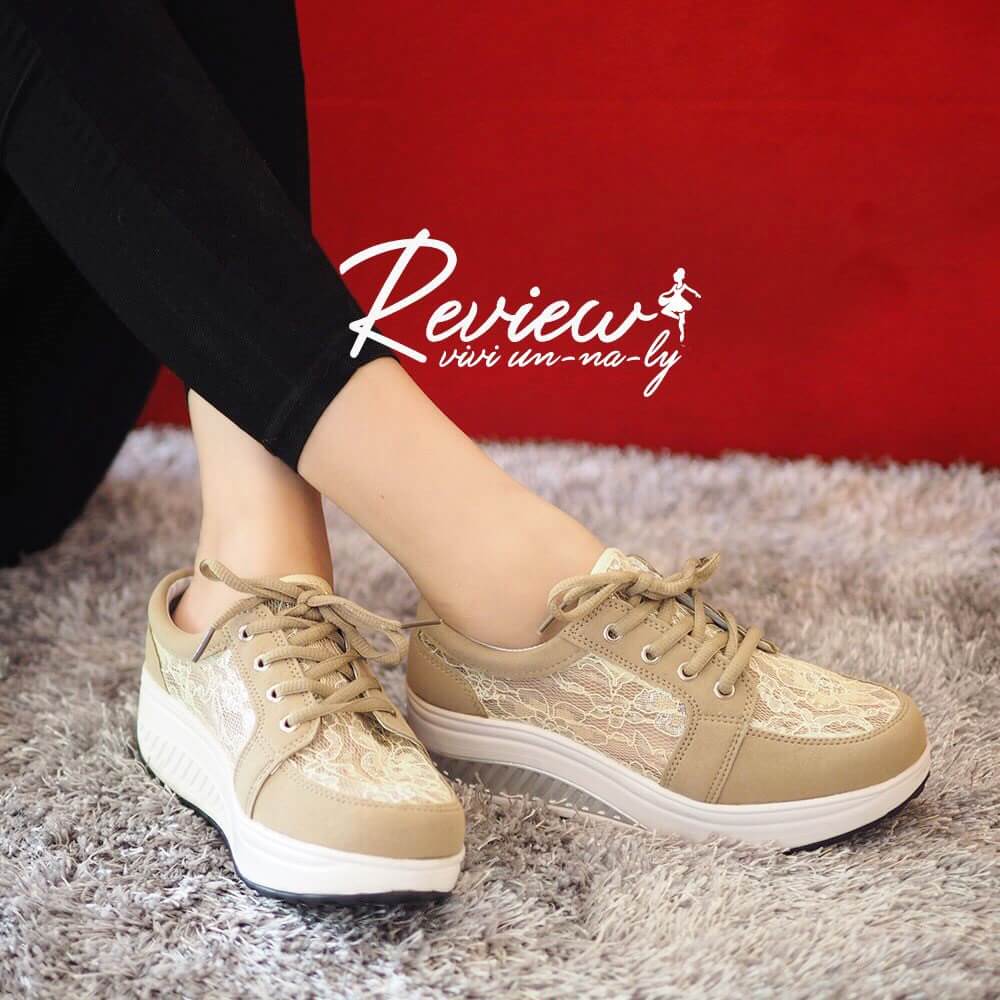 รองเท้าSport ลูกไม้เกาหลี (สีบานเย็น)