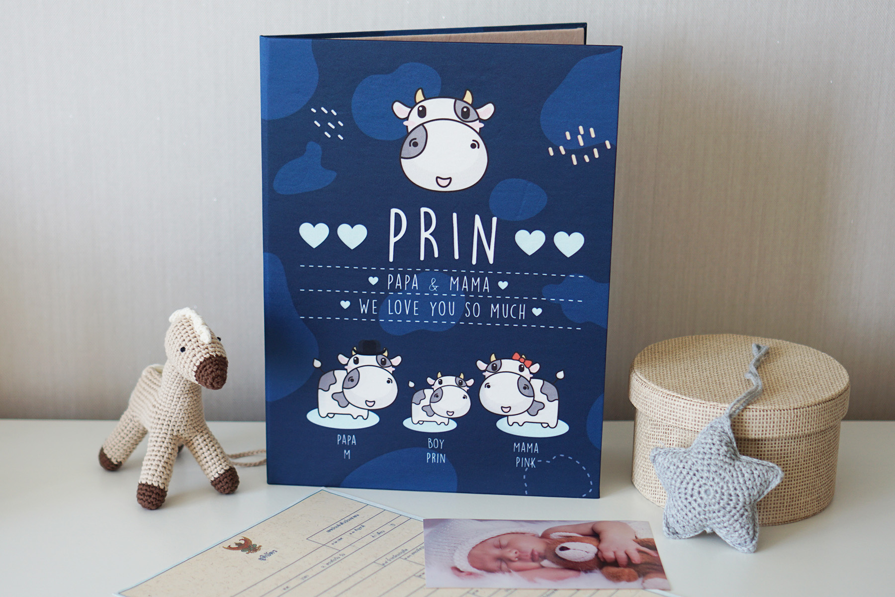 แฟ้มทะเบียนสมรส/สูติบัตร สั่งทำใส่ข้อความ ลาย Cow1 - Navy