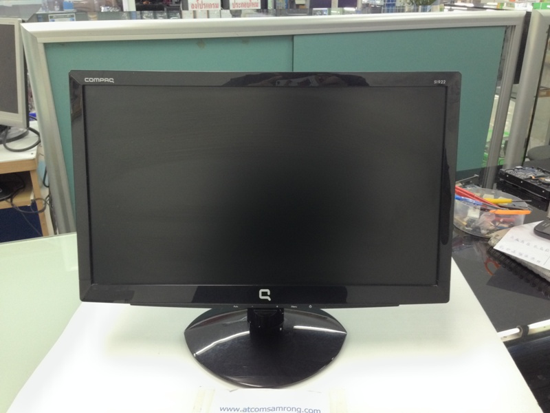 COMPAQ S1922 18.5" LCD