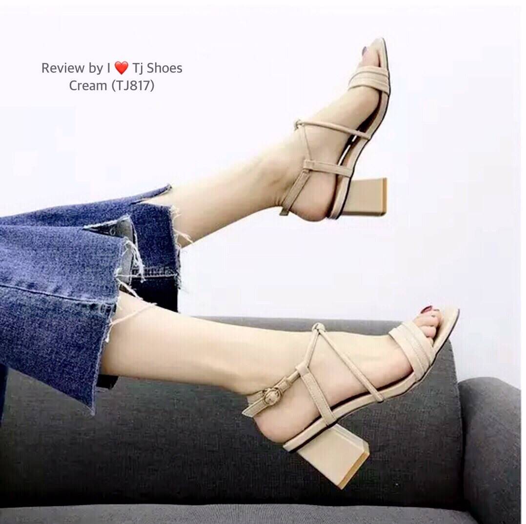 รองเท้าส้นตันสายคาดนิ่ม (สีครีม)