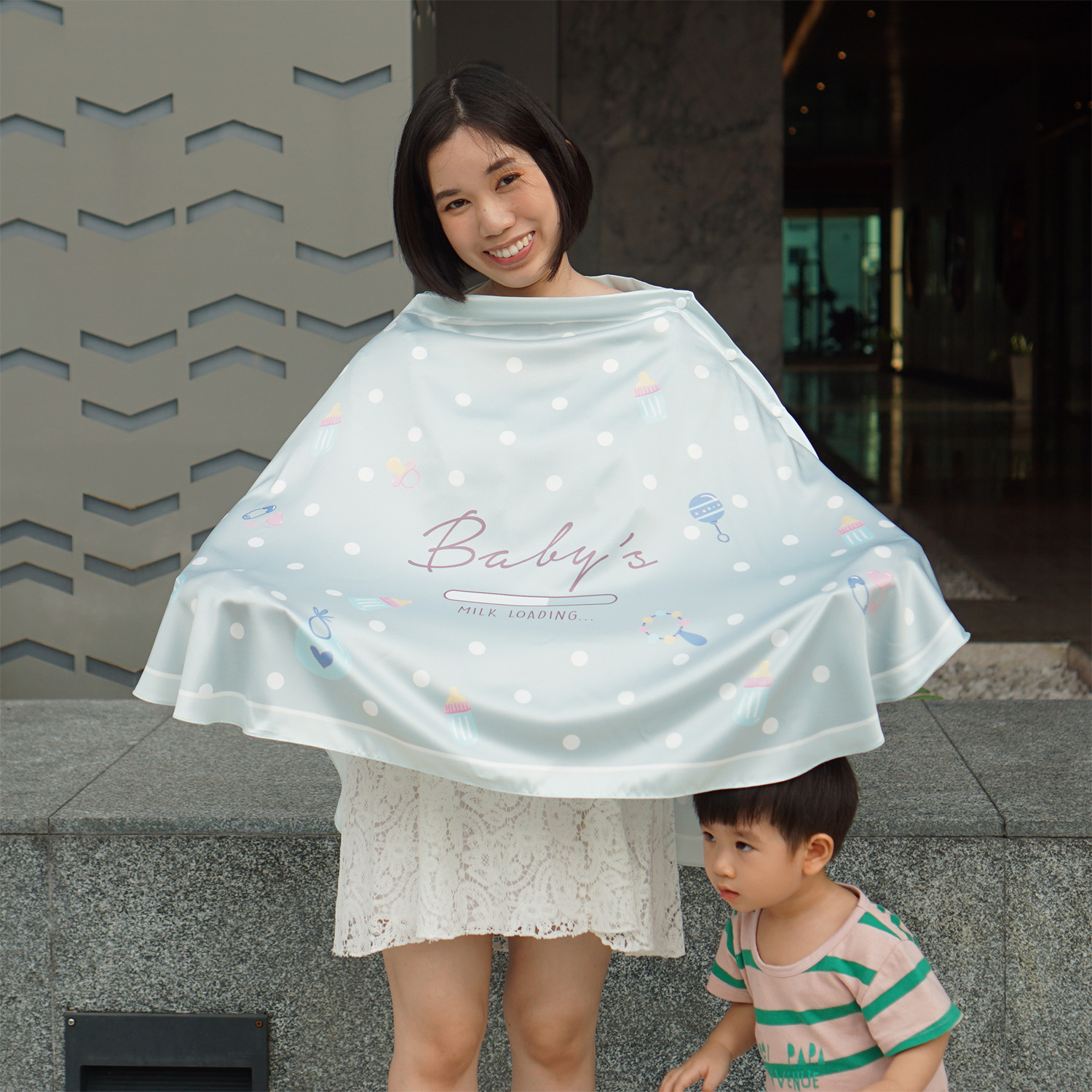ผ้าคลุมให้นม 3in1 (รุ่นมีกระดุม ถอดโครงได้) แบบสั่งทำใส่ชื่อ ลาย Polka dot - Milk - Green