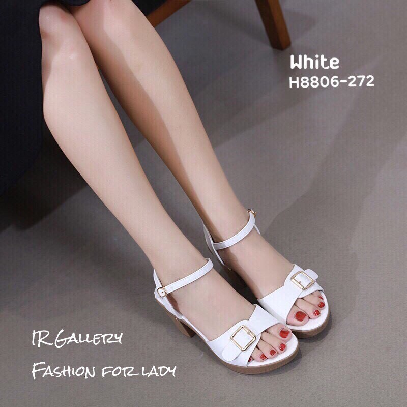 รองเท้าลำลองส้นตันแต่งเข็มขัด (สีดำ)