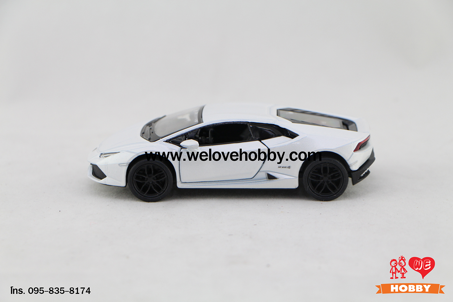 โมเดลรถซุปเปอร์ คาร์ Lamborghini Huracán LP610-4 สีขาว Scale 1:36