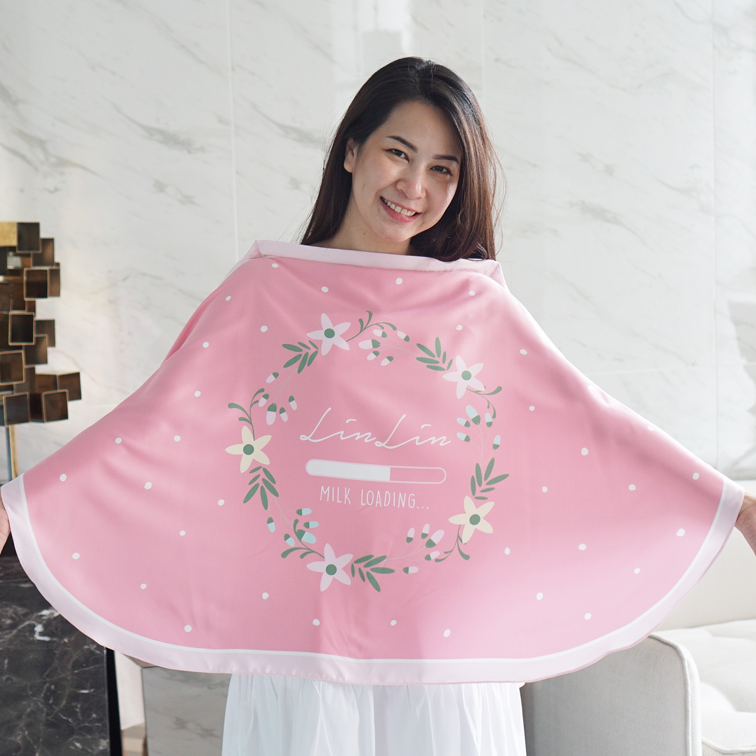 ผ้าคลุมให้นม สั่งทำใส่ชือ ลาย Floral Frame - Pink
