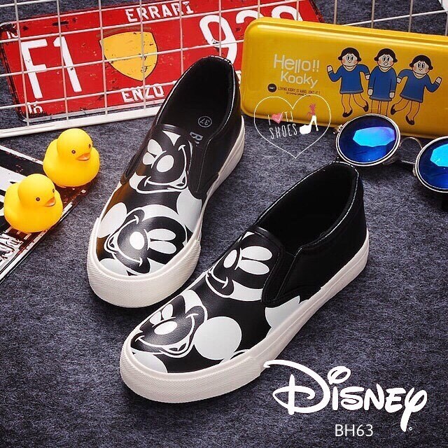 พร้อมส่ง : รองเท้า Mickey Mouse (สีดำ)